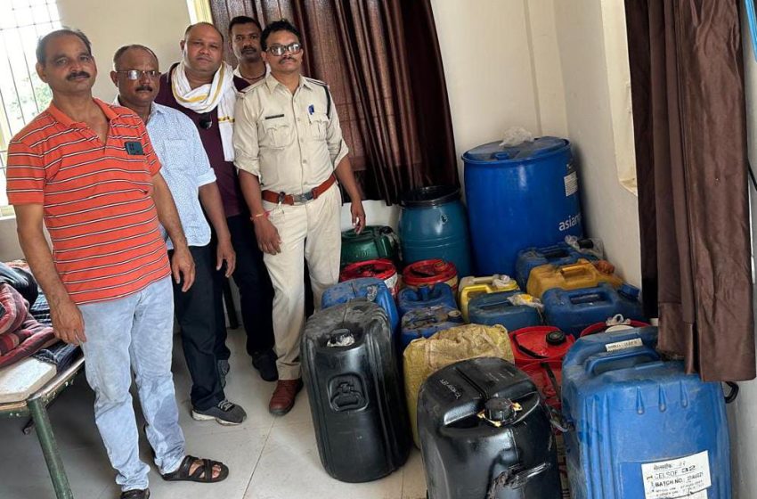  क्राईम ब्रांच एवं बरेला पुलिस की कार्यवाही, ज्वलनशील पदार्थ डीजल के अवैध कारोबार में लिप्त आरोपी गिरफ्तार ,