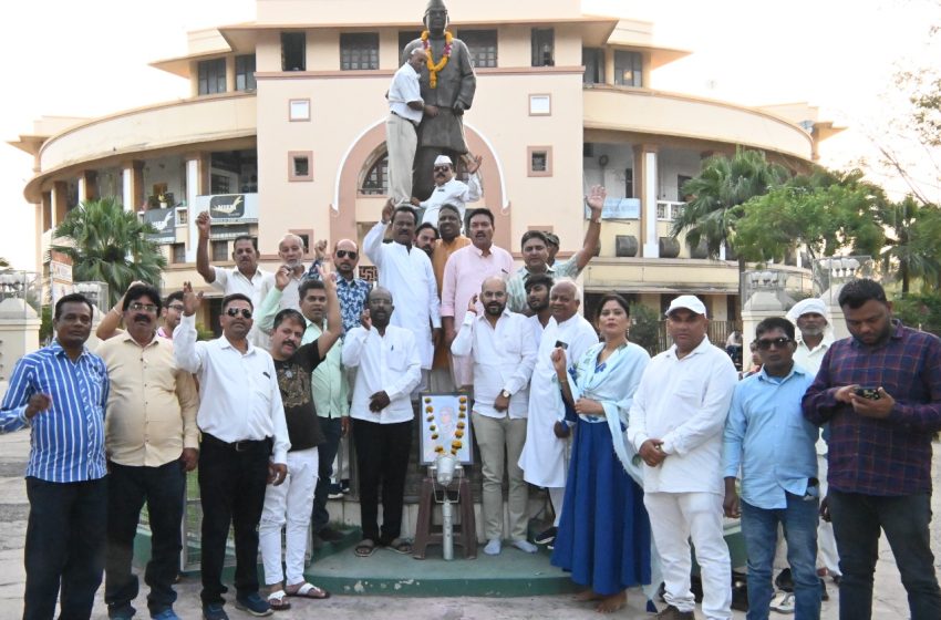  जबलपुर # कांग्रेस ने रानी लक्ष्मीबाई बलिदान दिवस पर अर्पित की श्रद्धांजलि